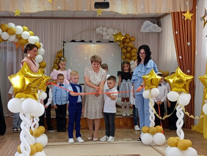 Выпускной бал в "Снежинке" Выпускной бал в "Снежинке".